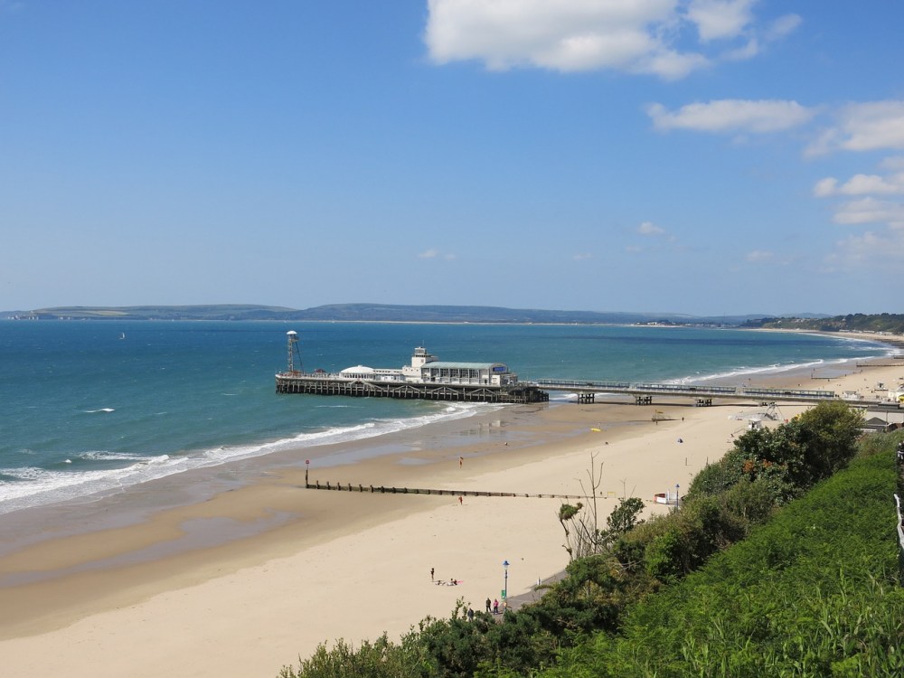 bournemouth-883280_1280