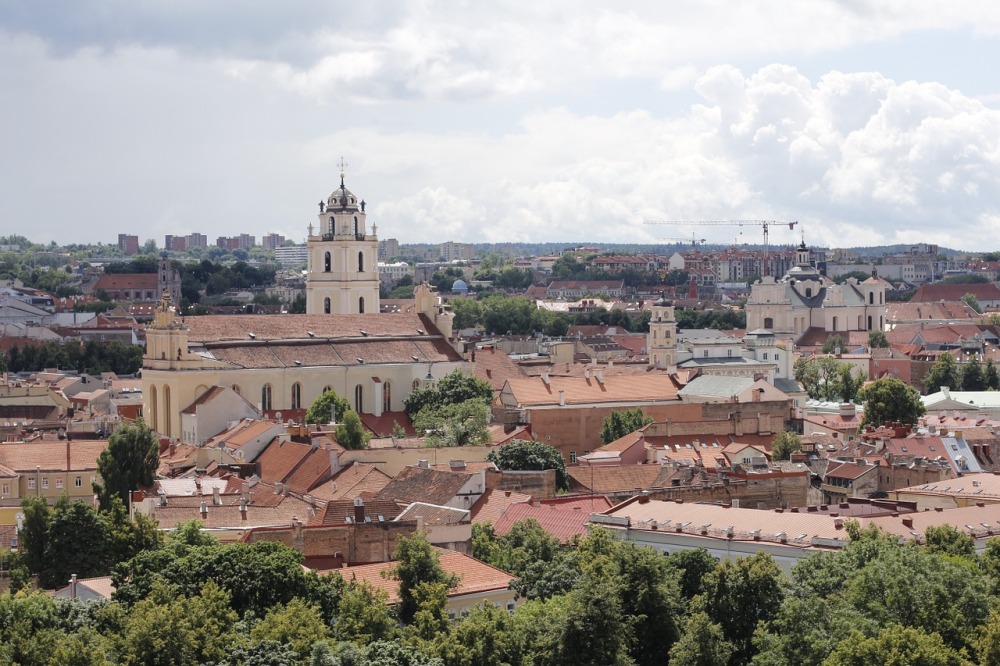Descubra Vilnius con SATO Tours